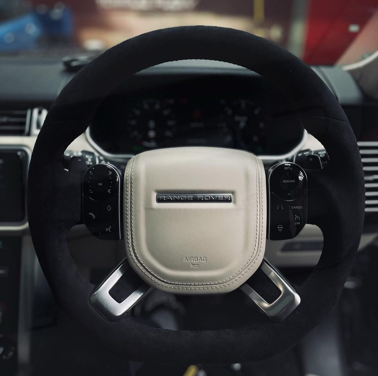 Range Rover L405  Custom Steering Wheel